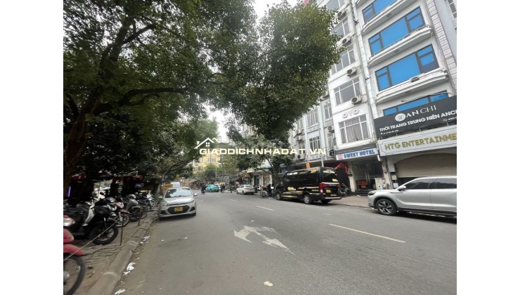 Siêu phẩm Trung Hòa – Cầu Giấy: 68m2, gần Big C, ô tô vào nhà – Mức giá không tưởng chỉ nhỉnh chục tỷ