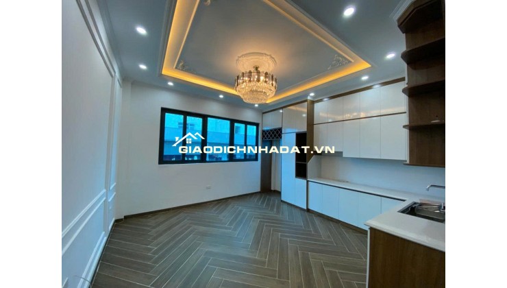 : NHÀ ĐẸP VŨ TÔNG PHAN MẶT NGÕ KINH DOANH,2 THOÁNG TRƯỚC SAU,NGÕ Ô TÔ THÔNG 37M, GIÁ 12,5 tỷ