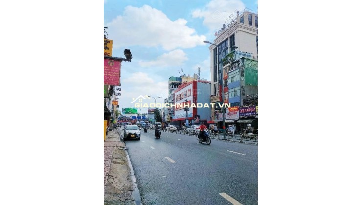 Mặt tiền VIP Phan Đăng Lưu, P1, Phú Nhuận 4x14m, 6 tầng BTCT, Vỉa hè 3m – Giá tốt