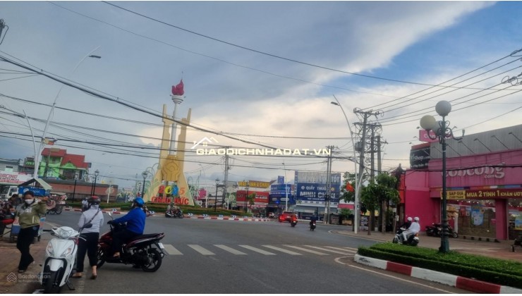 Mảnh đất lý tưởng để xây tổ ấm sát chợ Ngãi Giao, đường đôi 33m, dân cư đông, 1,8 tỷ TL