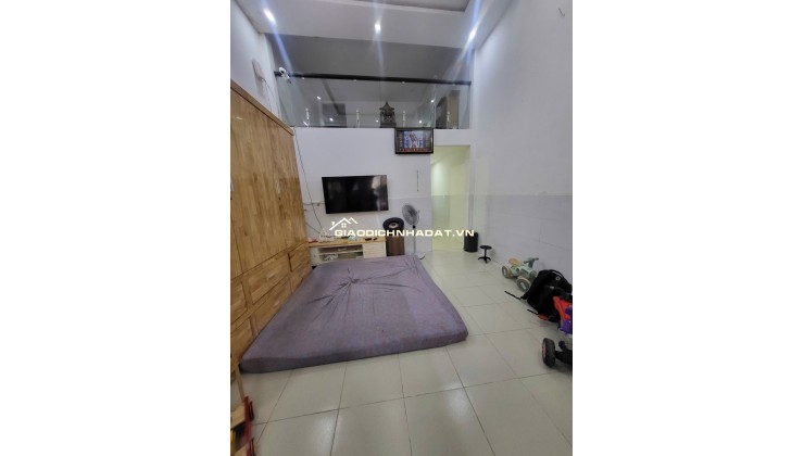 Nhà 2 tầng Hiệp Bình Chánh Thủ Đức, ngang 5m, giá 4.35 tỷ còn thương lượng
