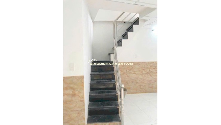 CẦN BÁN MẶT TIỀN KINH DOANH ĐƯỜNG 385, LÊ VĂN VIỆT, GIÁ 3,x TỶ