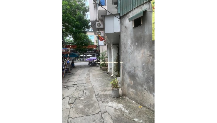BÁN ĐẤT TRUNG TÂM QUẬN THANH XUÂN , TẶNG NHÀ  XÁCH VALI ĐẾN Ở