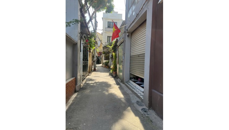 Bán đất tại An Dương Vương, 8,2 tỷ, 60m2, hàng hiếm tại Tây Hồ, Hà Nội