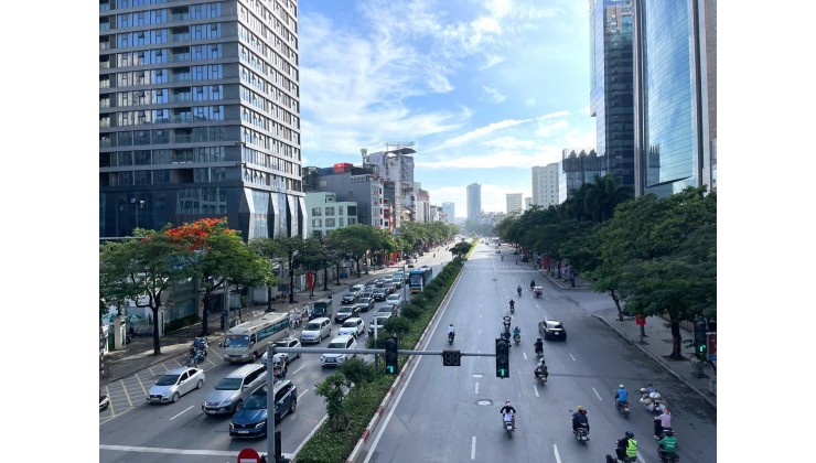 Bán nhà Hoàng Quốc Việt, 18 tỷ, 90 m2, hàng hiếm tại Cầu Giấy, Hà Nội