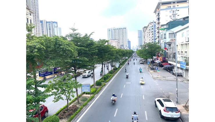 Bán nhà Hoàng Quốc Việt, 18 tỷ, 90 m2, hàng hiếm tại Cầu Giấy, Hà Nội