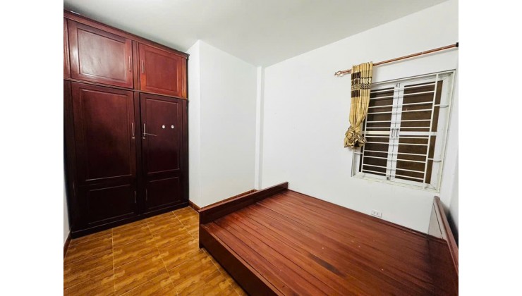 Hót quá nhỉ 8 tỷ có ngay 43m, 5 tầng, Xuân La, Tây Hồ!