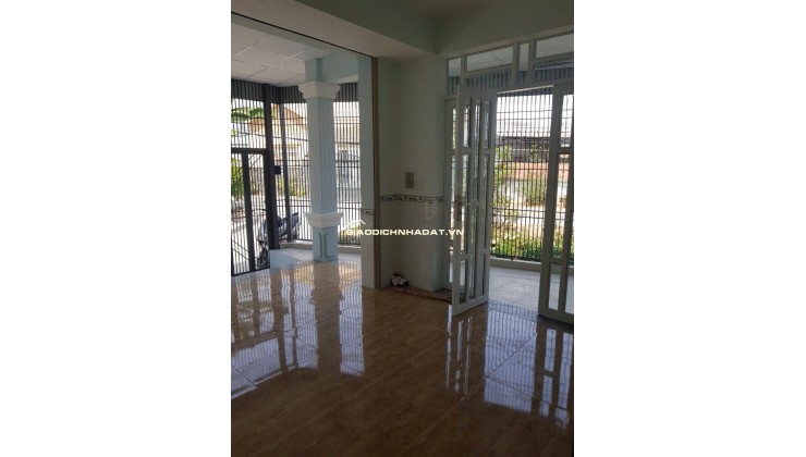 Bán nhà 2 MT 106m2 phường Linh Đông gần chợ Thủ Đức