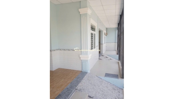 Bán nhà 2 MT 106m2 phường Linh Đông gần chợ Thủ Đức