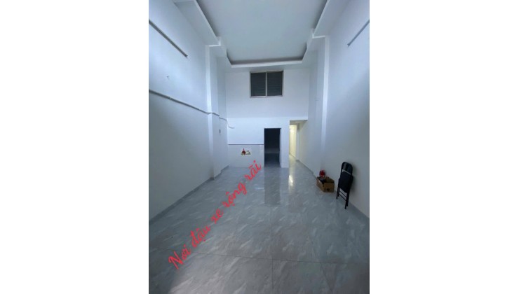 Phòng đẹp mới 100% Trường Chinh – Cộng Hoà ( Gần BigC ). Q Tân Phú - Chỉ 2,9 Triệu