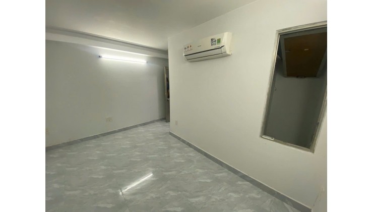 Phòng đẹp mới 100% Trường Chinh – Cộng Hoà ( Gần BigC ). Q Tân Phú - Chỉ 2,9 Triệu