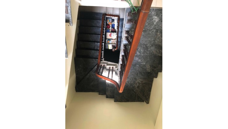 Bán căn nhà mặt phố Bạch Đằng - 120m2 mặt tiền gần 5m - Ô tô tránh - 23,6 tỷ