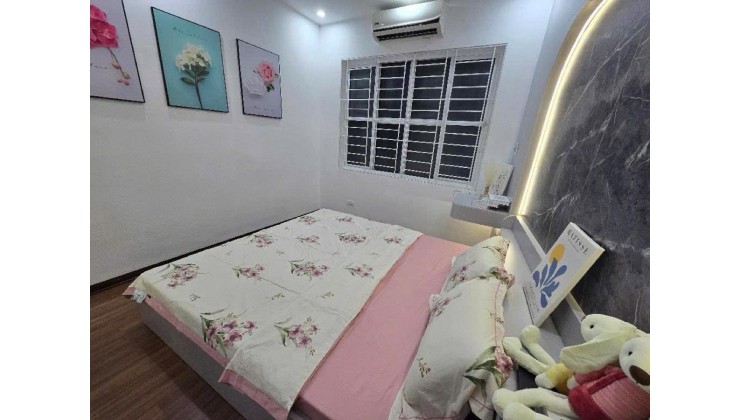 Nhà Trường Chinh - 25m2 mặt tiền 3.5m - Lô góc 2 mặt thoáng, 100m ra đến mặt phố - 6.25 tỷ