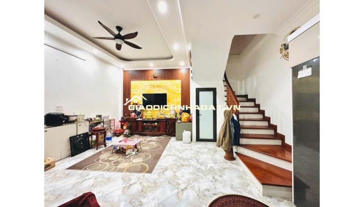 Bán nhà phố Kim Ngưu, quận Hai Bà Trưng, cách đường ô tô chỉ 10m, kinh doanh online, 9.2 tỷ
