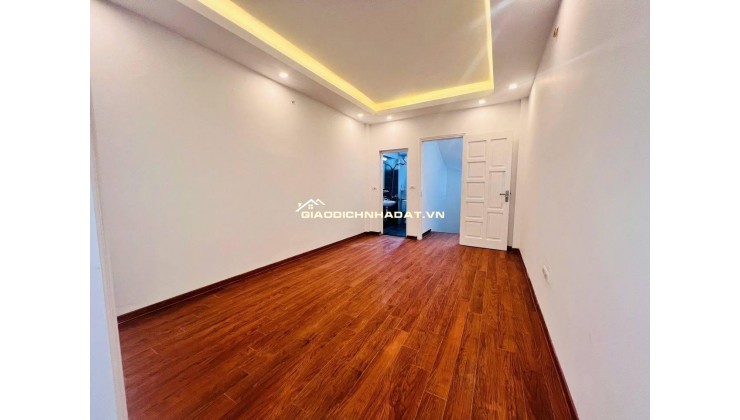 NHÀ ĐẸP Ở LUÔN TRẦN QUỐC VƯỢNG  - THOÁNG TRƯỚC SAU - NGÕ 3 GÁC PHÓNG - GẦN PHỐ - NỘI THẤT XỊN - TẶNG FULL NỘI THẤT.