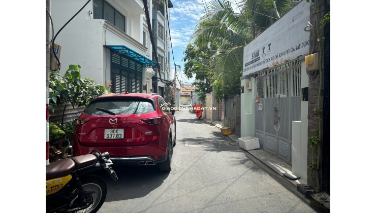 Bán Nhà HXH Đường Trường Chinh, P.14, Q. Tân Bình, 96m², Chỉ 10.2 Tỷ