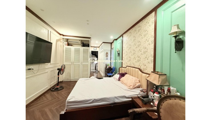 Chính chủ bán nhà ngõ 90 Đội Cấn 32m2 4 tầng 4.38 tỷ Ba Đình
