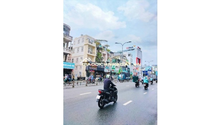 Mặt tiền VIP Phan Đăng Lưu, P1, Phú Nhuận 4x14m, 6 tầng BTCT, Vỉa hè 3m – Giá tốt