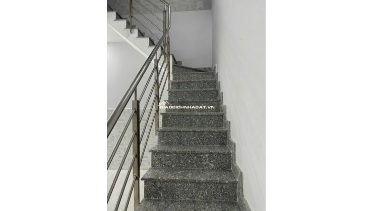 BÁN NHÀ MẶT TIỀN 129 LIÊN KHU 10-11, PHƯỜNG BÌNH TRỊ ĐÔNG, QUẬN BÌNH TÂN – CĂN GÓC ĐẸP, THUẬN TIỆN KINH DOANH