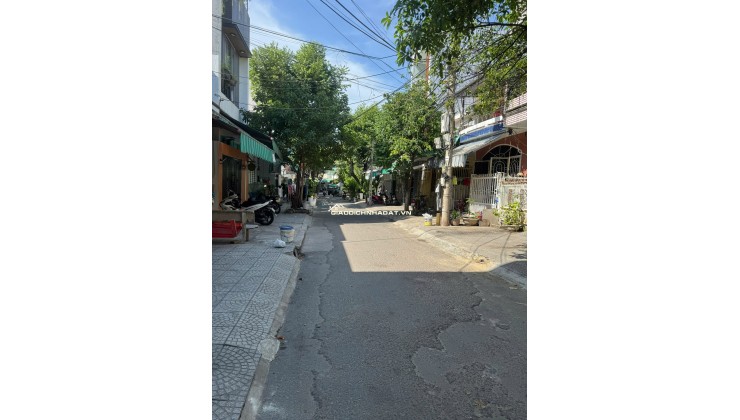 GẦN HỒ NGHINH SÁT CHỢ, SÁT BIỂN, KINH DOANH ĐỈNH BÁN GẤP LÔ ĐẤT SÁT DƯƠNG TỰ MINH