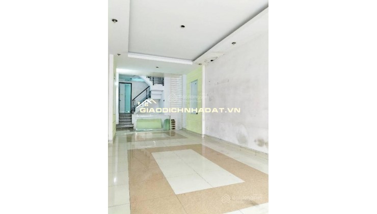Mặt tiền VIP Phan Đăng Lưu, P1, Phú Nhuận 4x14m, 6 tầng BTCT, Vỉa hè 3m – Giá tốt