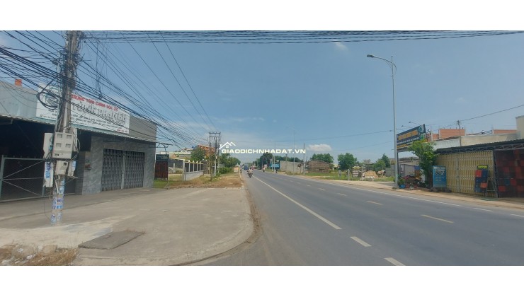 bán lô đất 1500m2- thổ cư- thị trấn hậu nghĩa-làm kho-xưởng-tách thửa-gọi cho em xem đất