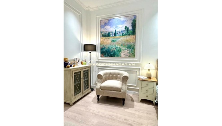 TRUNG TÂM QUẬN THANH XUÂN - HÀNG XÓM ROYAL CITY - GẦN PHỐ - 10M RA OTO - NGÕ ĐẸP - NHÀ ĐẸP LONG LANH