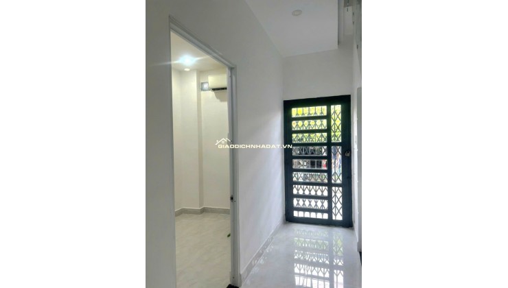 BÁN NHÀ ĐƯỜNG PHẠM VĂN CHIÊU GÒ VẤP -  2 TẦNG -  36M2 - Vuông Vức - CHỈ 4 TỶ 050.