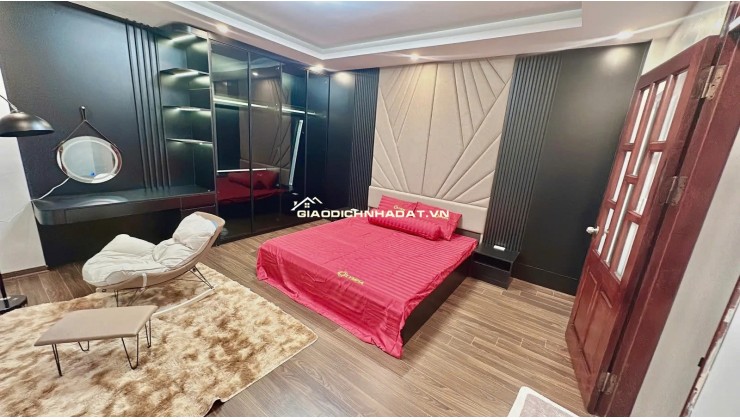bán nhà  Xã Đàn2. 34/37m2, 5 tầng. mặt tiền5m. giá đẹp  8.25 tỷ Đống Đa Hà Nội