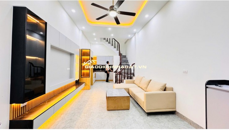 Bán nhà Khương Hạ, Thanh Xuân- Nhà dân xây đẹp lung linh- 3 bước ô tô tránh- 40m