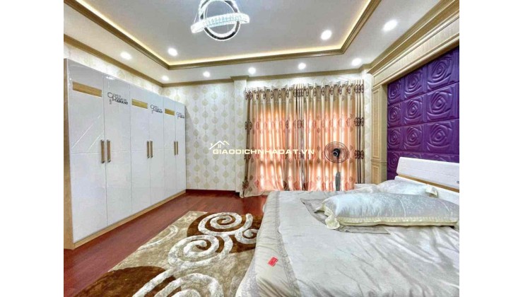 Bán biệt thự sân vườn nội thất cao cấp sang trung tâm Đà Nẵng