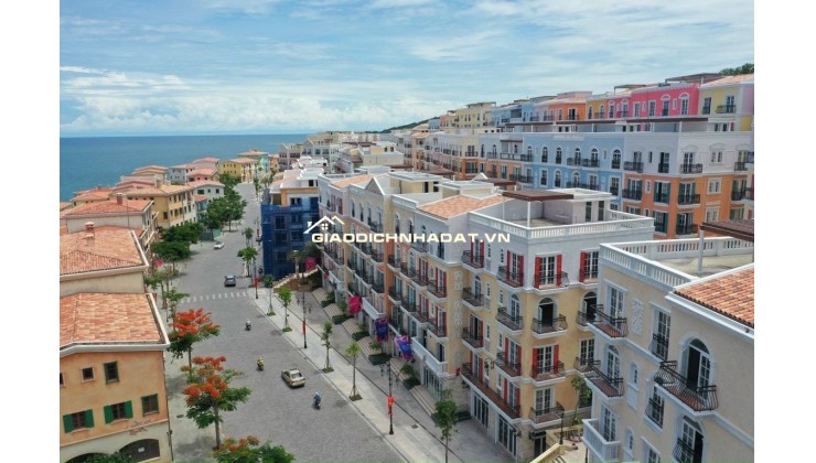 Shophouse 5 tầng -  sở hữu lâu dài - giá cắt lỗ sâu nhất The Centre Phú Quốc lh 0939439474