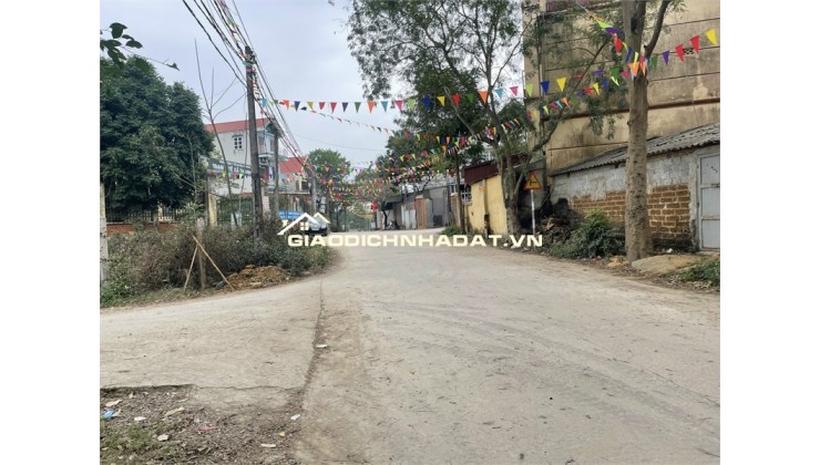 tôi bán đất gần chúc sơn chỉ 1,x tỷ 0972694755
