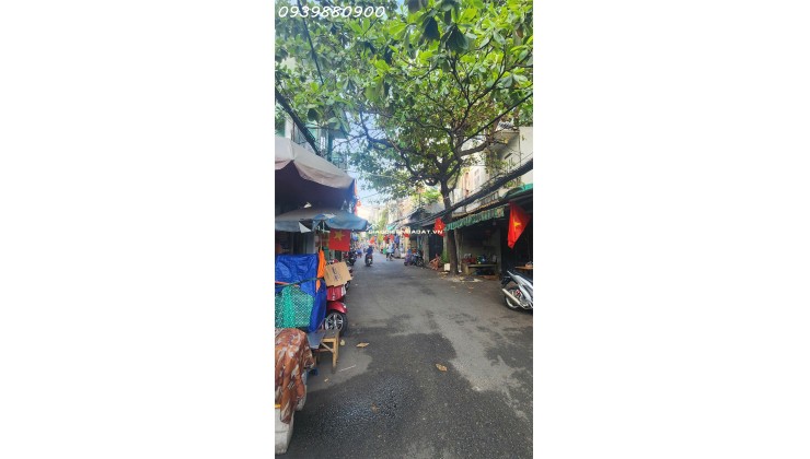 Bình Thạnh, đối diện Landmark 81 - Giá chỉ 4,45Tỷ TL.