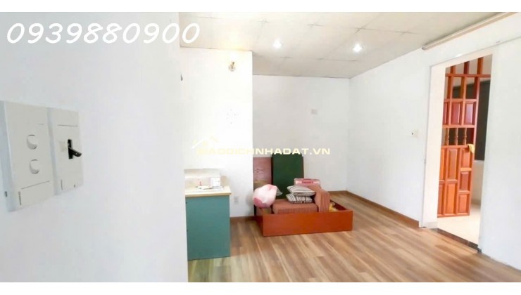 Bình Thạnh, nhà 2 mặt hẻm - 78m2 - Giá 9,3Tỷ TL.