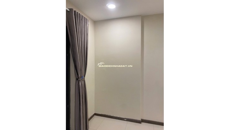Cho thuê căn hộ Decapella Quận 2 – 3PN rộng rãi, nội thất cơ bản, vào ở ngay