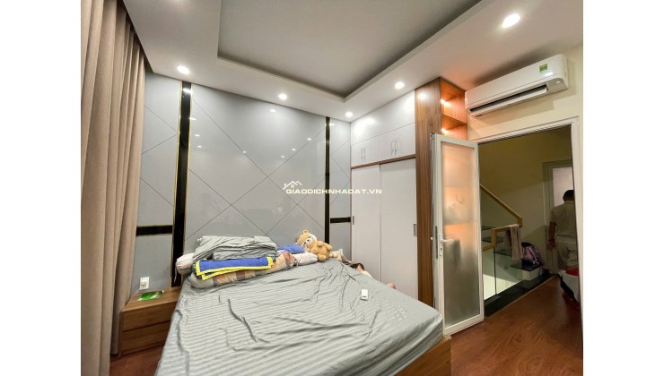 BÁN NHÀ 16 ĐƯỜNG DC 5, SƠN KỲ, TÂN PHÚ: DT 56M2 (1T2L) SHR CHỈ 8.6 TỶ. LH:0901777379.