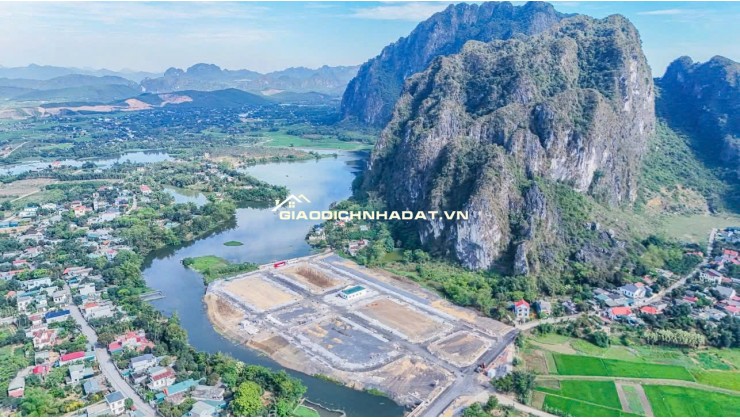 Bán đất nền dự án full thổ cư ngay trung tâm tt Chi Nê giá từ 14tr/m2