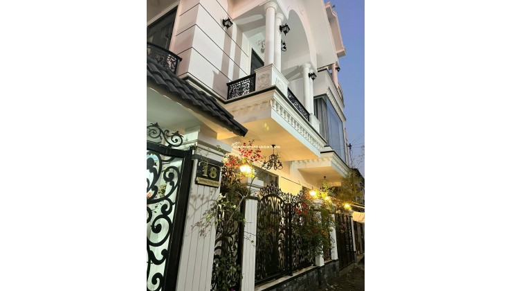 CĂN HỘ MẶT PHỐ TRƯƠNG CÔNG ĐỊNH - PHÚ TRINH, PHAN THIẾT: 100M2, 3 TẦNG, 3 PN, GIÁ 8.2 TỶ - SỔ HỒNG CHÍNH CHỦ