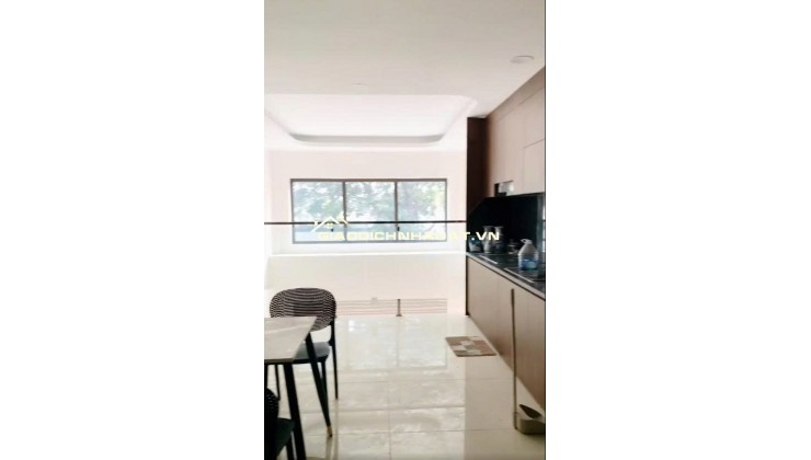 Cho thuê nhà 6 tầng x thang máy 50m cực đẹp tại ngõ 572 Ngọc Thụy