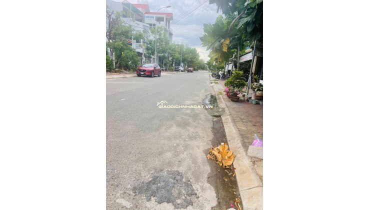 BÁN HOẶC CHO THUÊ CĂN HỘ MẶT PHỐ NGUYỄN THẾ LÂM - PHÚ THỦY - PHAN THIẾT: 7 TỶ - SỔ HỒNG CHÍNH CHỦ - VỊ TRÍ VÀNG KẾ BÊN CÔNG VIÊN VÕ VĂN KIỆT