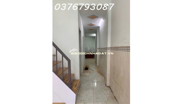 NHỈNH 3 TỶ CÓ NHÀ BÌNH THẠNH 54M2 MỚI ĐẸP Ở NGAY 1 TRỆT 1 LỬNG 2 PHÒNG NGỦ - NGAY KHU DU LỊCH BÌNH QUỚI HẺM BA GÁC ĐUA GẦN HẺM ÔTÔ