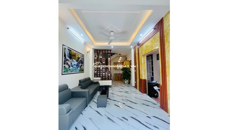 Bán nhà hà trì - hà đông - 40m2 - 5 tầng - mặt tiền 5.5m - thang máy - full nội thất