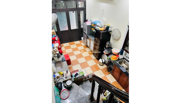 Bán nhà trung tâm Bồ Đề 5 tầng 5.3 tỷ