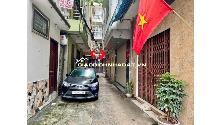 Phân lô Hoàng Mai 42m2 x 5 tầng, MT 4.5m. Ô tô vào nhà, gần phố, kinh doanh đỉnh