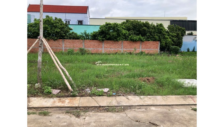 **CẦN BÁN ĐẤT NHỊ THÀNH, LONG AN GIÁ RẺ** GẦN CỔNG CHÀO THỦ THỪA - QL1A