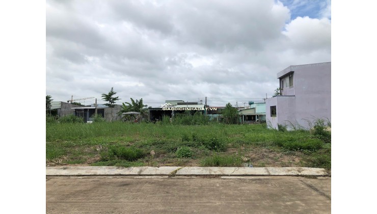 **CẦN BÁN ĐẤT NHỊ THÀNH, LONG AN GIÁ RẺ** GẦN CỔNG CHÀO THỦ THỪA - QL1A