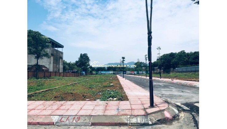 Chính chủ bán lô đất nền Hòa Lạc(khu đất nằm trong lõi của khu đô thị vệ tinh Hòa Lạc)