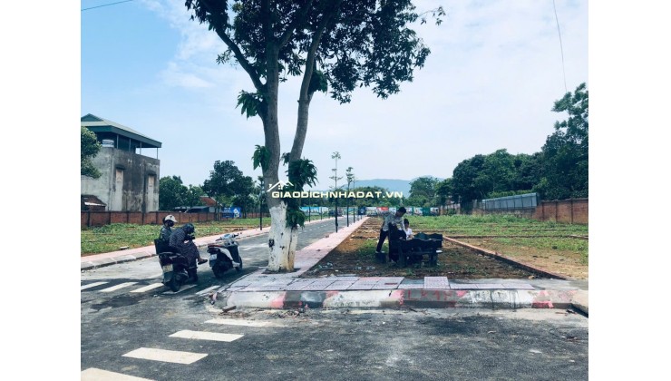 Chính chủ bán lô đất nền Hòa Lạc(khu đất nằm trong lõi của khu đô thị vệ tinh Hòa Lạc)