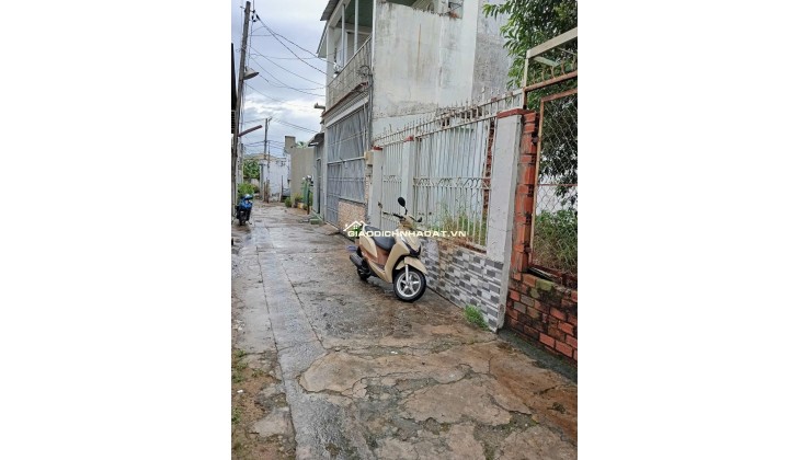 Đất trống 110m² ngang 10m, sát UBND Long Thạnh Mỹ, Q9, 3.8 tỷ